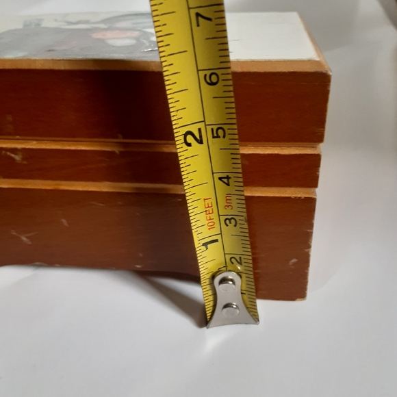 Vtg Thorens small wood music  box - Picture 8 of 11